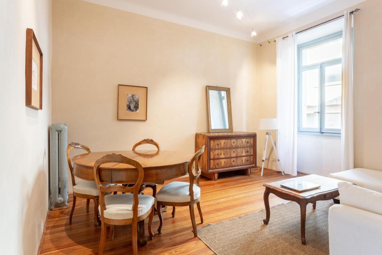 Suite Cavour By Icasamia It Varese Exterior foto